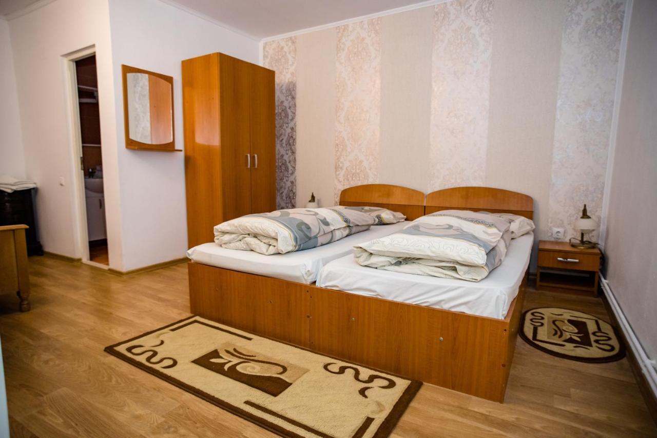Hotel Marion Poiana Erzsébetváros Kültér fotó