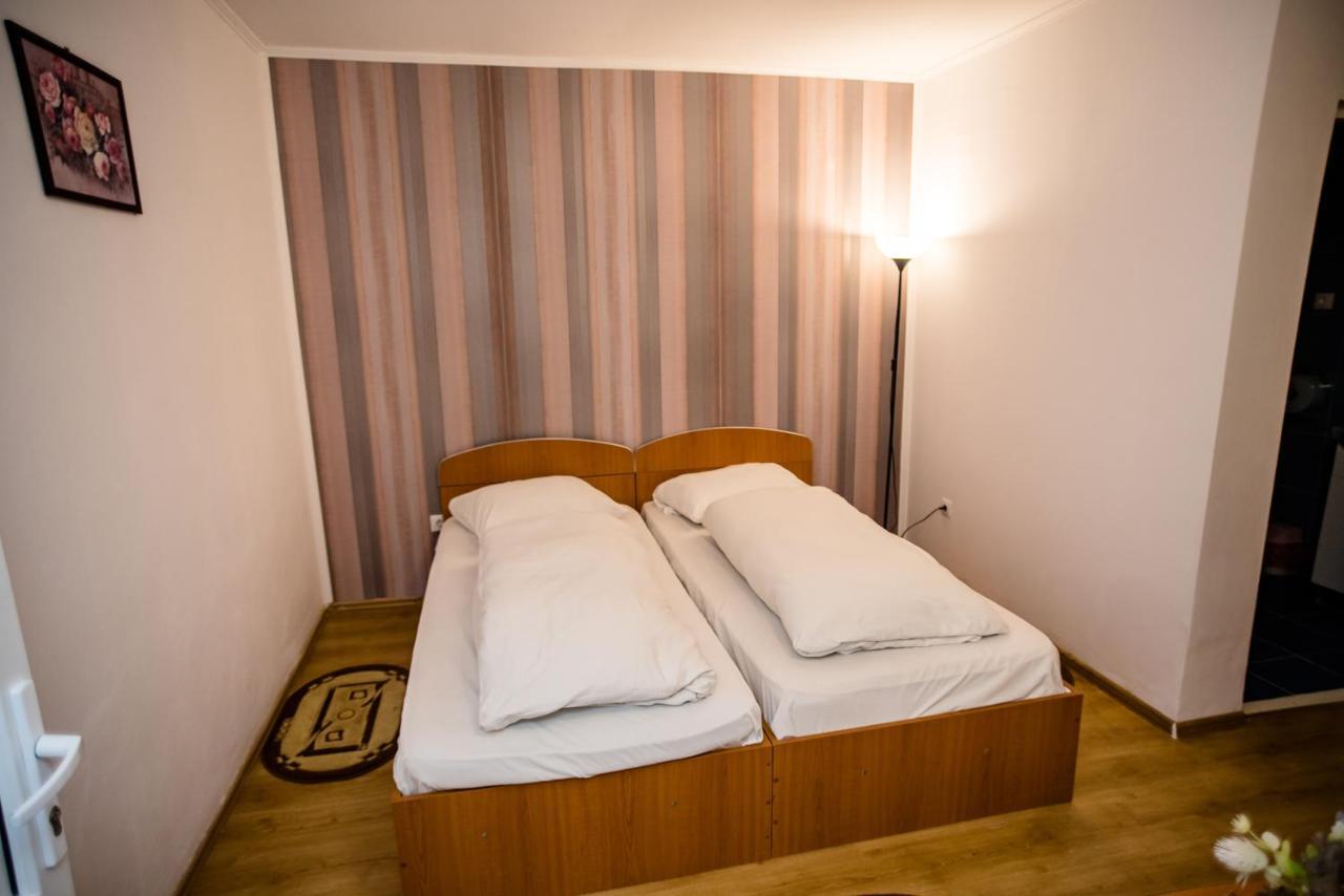 Hotel Marion Poiana Erzsébetváros Kültér fotó
